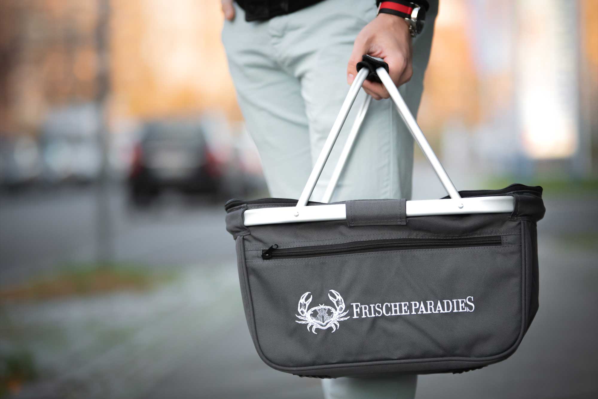 Einkaufskorb Eigenmarke