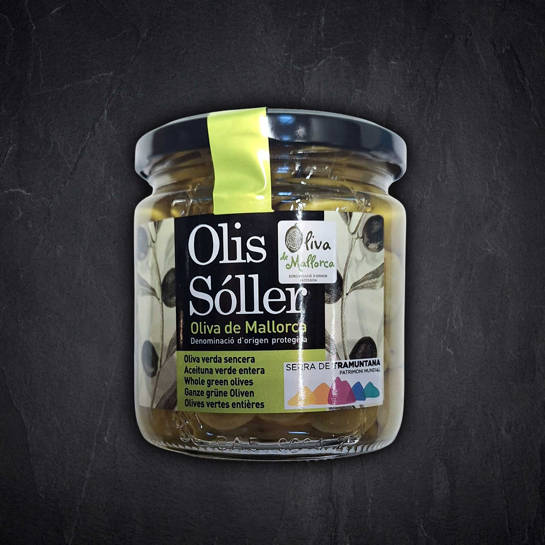 Eingelegte grüne Oliven ganz