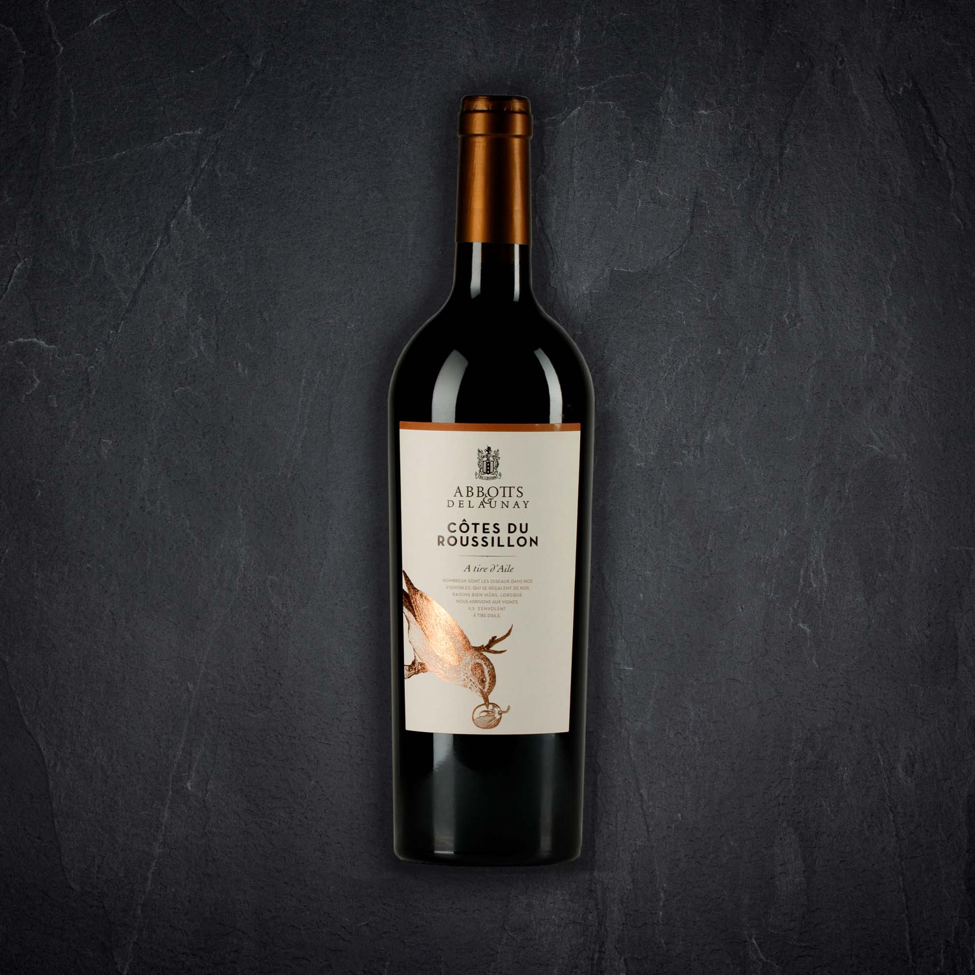 Flasche mit Alkoholischem Getränk Produktbild: Flasche mit Alkoholischem Getränk